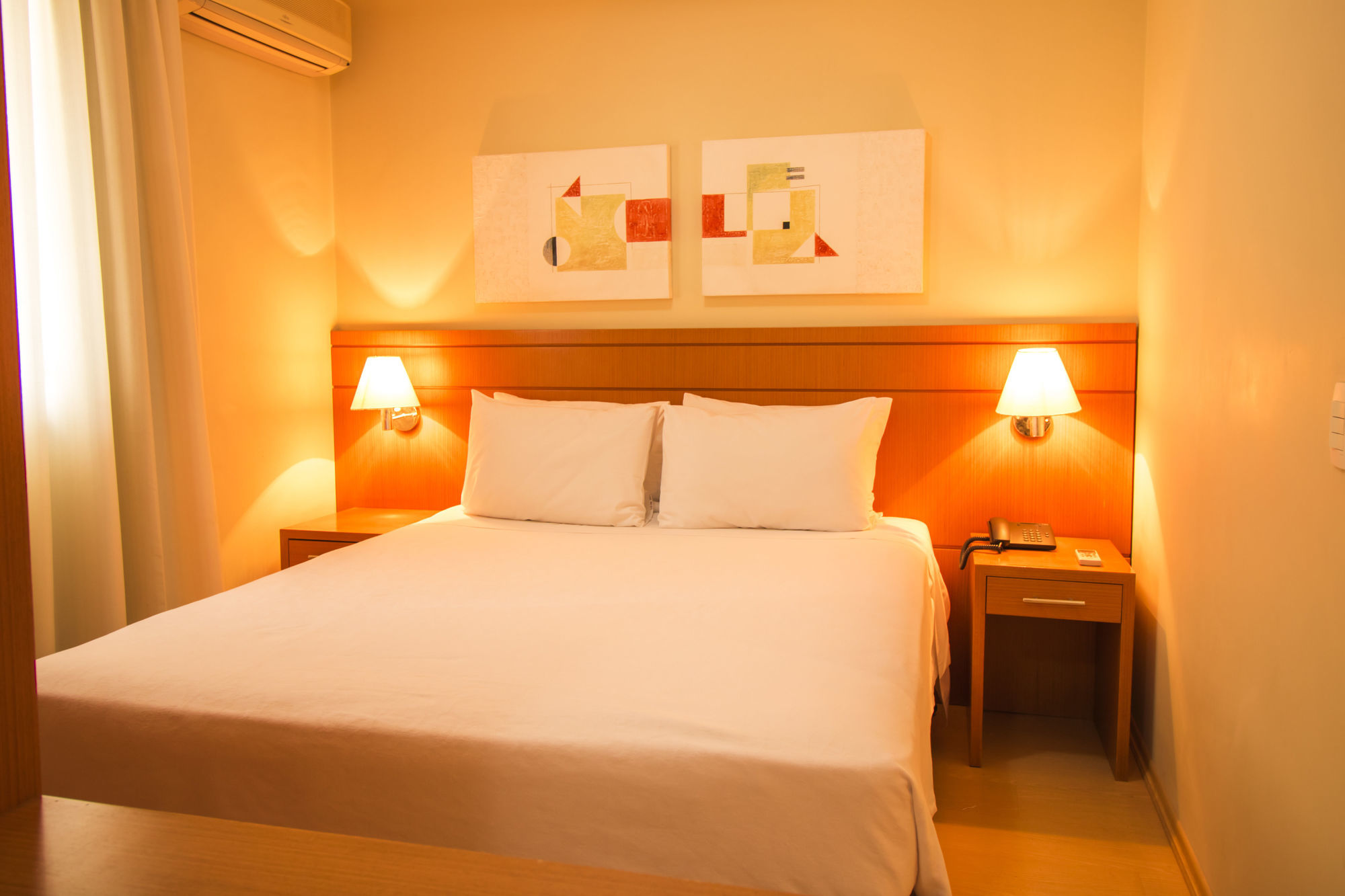 Hotel The Premium Осаску Екстериор снимка