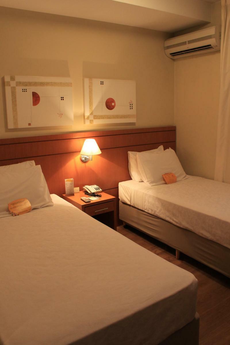 Hotel The Premium Осаску Екстериор снимка